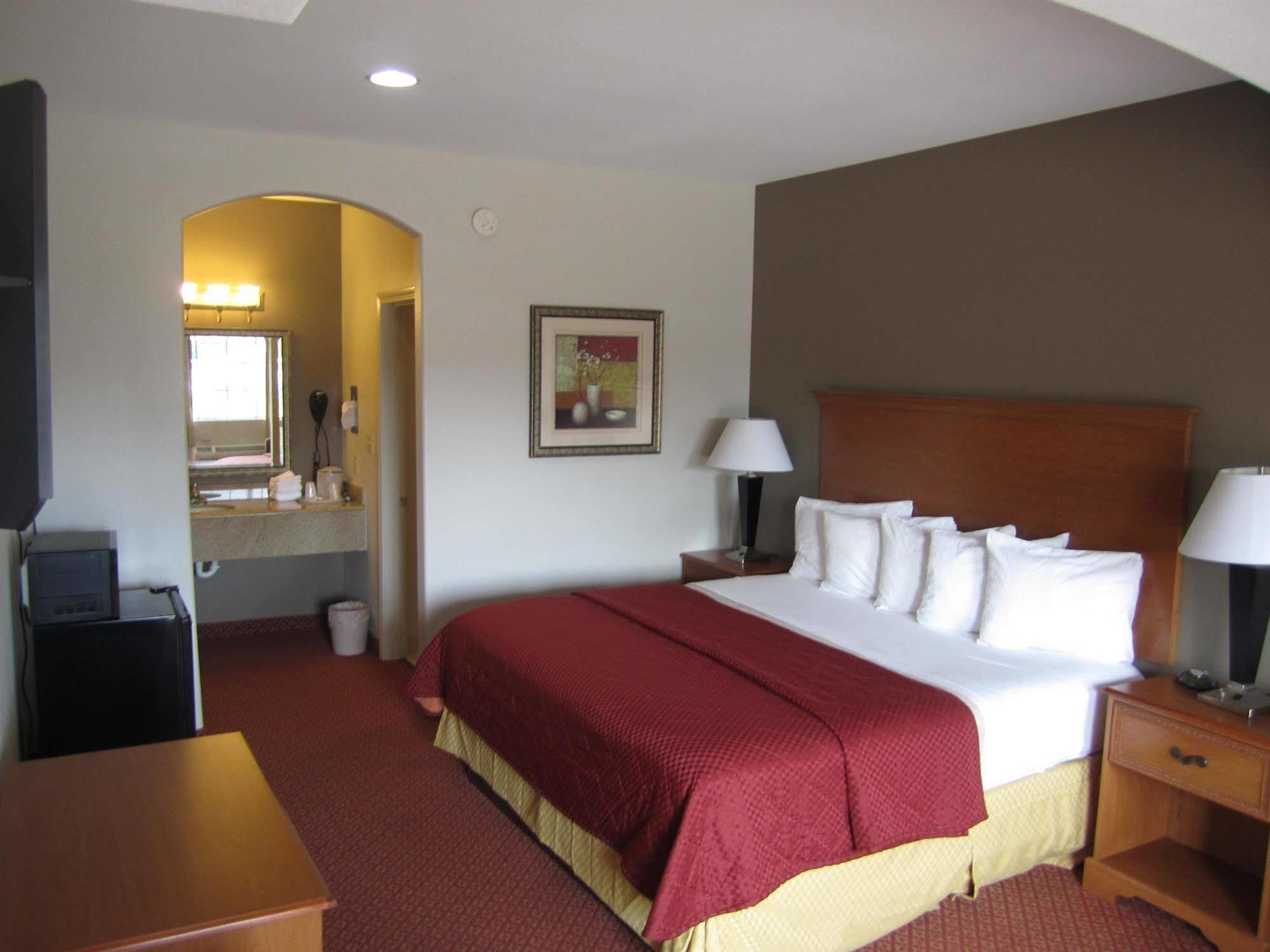 Executive Inn & Suites - Jewett 외부 사진